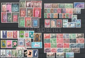 Francia és Spanyol Andorra 1932-1977 Sorok, darabok 5 db közepes stecklapon (Mi EUR 171,40.-)