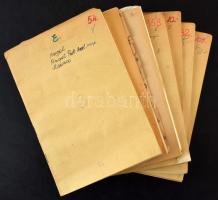 Kb 4500-5000 db külföldi bélyeg 8 db cserefüzetben, benne Nagy-Britannia, Bulgária, Olaszország, Sze...