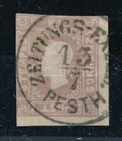 1858 Barnáslila Hírlapbélyeg kis elvékonyodással "ZEITUNGS E(XPED) PESTH" Sign: Rismondo