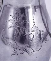 Keleti fém karaffa, jelzett, m: 21,5 cm