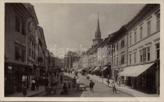 Villach main square with cathedral photo (fa)