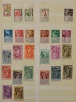 Modern kiadások többpéldányos készletei érdekességekkel, köztük Magyar népművészet, Kastélyok, Épüle...