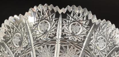 Bohemia ólomkristály váza. Jelzett, hibátlan, eredeti dobozában, m: 16,5 cm