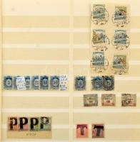 1950 előtti magyar bélyegek, köztük Krajcárosok, Turulok is, 10 lapos, A/4-esnél szélesebb berakóban
