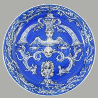 Gombos Hungary jelzéssel festett dísztál, hátoldalon sérüléssel, d: 25 cm