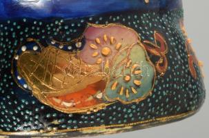 Satsuma moriage festéses porcelán asztaldísz, jelzett, kis kopással, m: 30 cm