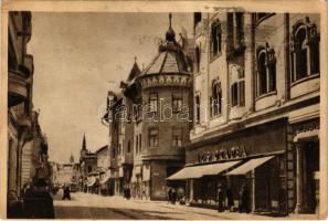 Nagyvárad, Oradea; Calea Republicii / Köztársaság útja / street view (Rb)