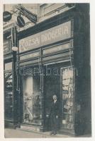 1910 Kolozsvár, Cluj; Rózsa drogéria, illatszer, látszer és orvosi műszertár. Mátyás király tér 13. Hátoldalon reklám / drugstore, perfumery, optics and medical equipment store advertisement, shop entrance (EK)