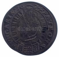 1674. 15kr Ag "I. Lipót" (5,11g) T:VF, hajlott lemez
Hungary 1674. 15 Kreuzers Ag "L...