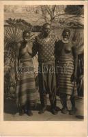 Budapest XIV. Városliget, Ajaknégerek az Angol Parkban, afrikai folklór (EK)