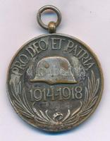 1929. "Magyar Háborús Emlékérem kardokkal, sisakkal" ezüstözött bronz kitüntetés mellszalag és függesztőkarika nélkül, BRONZ fémjellel a peremen T:XF patina, kopott ezüstözés Hungary 1929. "Hungarian Commemorative War Medal with swords and a helmet" silver plated bronze decoration without ribbon and ring, with "BRONZ" hallmark on edge C:XF patina, worn silvering NMK 418.