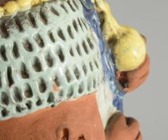 Hadusovszky Gizi: Hunyadi János. Részben mázas kerámia, jelzett, kis sérülésekkel, m: 31 cm