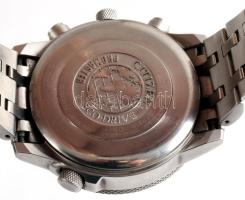 Citizen Eco drive karóra. Napelemes, működik, eredeti fém szíjjal, eredeti dobozában, leírással, blo...