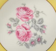 Victoria pralinékínáló, jelzett, 19x17 cm