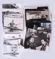 Vegyes fotó tétel, közte sportfotók is, változó állapotban, 9x12 cm és 24x18 cm közötti méretben