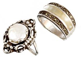 2 darab ezüst (Ag) gyűrű m: 56 + ezüst (Ag) fülbevaló pár, bruttó 18g