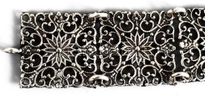 Ezüst (Ag) filigrán karkötő, h: 17 cm, nettó 17g