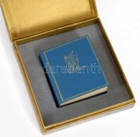 Babits Mihály: Erato. Az erotikus világköltészet remekei. Borsos Miklós rajzaival. (Minikönyv.) Bp., 1970, Minerva. Kiadói nyl-kötés, díszdobozban. Számozott (385./1000) példány.