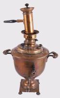 Réz szamovár. Lomov Gyár, Tula, 19. sz. utolsó harmada, jelzett, kis sérüléssel, horpadással, m: 56 cm /// Copper samovar. Lomov Factory, Tula, last third of the 19th century, marked, with minor damage, a dent, h: 56 cm