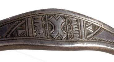 Ezüst (Ag) karkötő. Jelzett, bruttó 10,4g