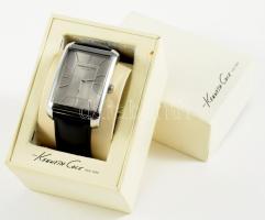 Kenneth Cole karóra, kvarc, napkijelzéssel, dobozában, 4,5x3,5 cm