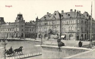 Szeged Rudolf tér bútorgyári üzlettel