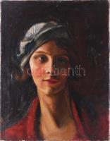 Jelzés nélkül, XX. sz. eleje: Női arckép. Olaj, vászon, hátoldalán régi MNG kiviteli bélyegzőkkel. 50x40 cm