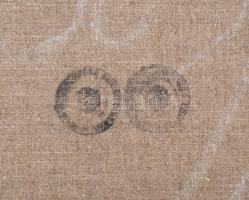 Jelzés nélkül, XX. sz. eleje: Női arckép. Olaj, vászon, hátoldalán régi MNG kiviteli bélyegzőkkel. 5...