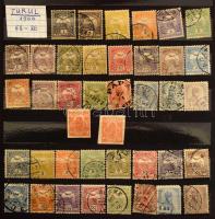 Magyar gyűjtemény 1850-től kb 2000-ig sok jobb kiadással, eleinte főleg bélyegzett, később főleg pos...