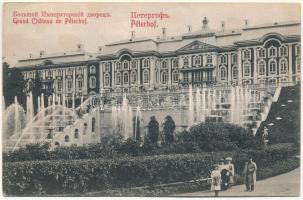 Petergof, Peterhof, Petrodvorets (Saint Petersburg); Grand Chateau / castle (wet damage)