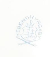 Herendi Viktória mintás váza. Jelzett, kézzel festett, kis kopással, m: 20,5 cm