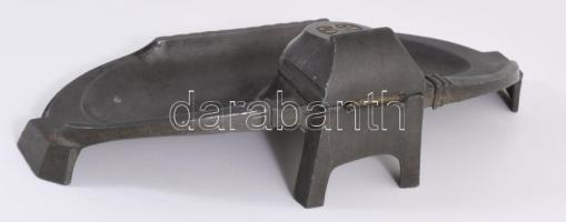 Szecessziós ón tintatartó porcelán tégellyel, jó állapotban, 20x10 cm