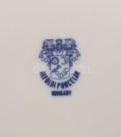 Alföldi utasellátó 2 darab tányér, jelzett, kopással, d: 19,5 cm