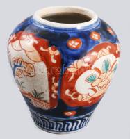 Antik imari váza, erős mázrepedéssel, jelzés nélkül, m: 10 cm