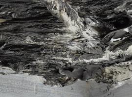 Wagner János (1936-2022): Gomolygás, 2016. Zománcfesték, vegyes technika, műanyag fólia, jelzett a h...