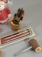 Vegyes bolha tétel, közte csengő, zenedoboz, levélnyitó, kilincs, kártya, stb