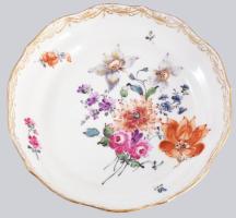 Meissen antik kézzel festett teás csésze, aljjal, jelzett, aranyozáson kopással, kardos jelzés, d: 1...