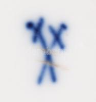 Meissen antik kézzel festett teás csésze, aljjal, jelzett, aranyozáson kopással, kardos jelzés, d: 1...