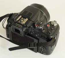 Panasonic Lumix DMC-FZ200 digitális fényképezőgép Leica 1:2,8-4,5 objektívvel, hozzá eredeti vaku, s...