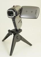 Sanyo Xacti 9,1 megapixel digitális filmfelvevő kamera, számos tartozékkal, álvánnyal, tokkal, szép ...