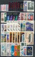 Szovjetunió 1976-1978 200 db bélyeg, köztük sorok is, 2 db közepes berakólapon