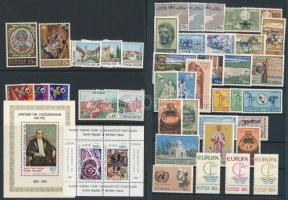 Ciprus, Málta, Monaco 41 db bélyeg, főként teljes sorok + 2 db Török Ciprus blokk, 2 közepes berakólapon