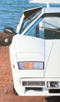 cca 1985 Lamborghini Countach, Brad Wagner felvétele, Autobahn Graphics, printed in Japan, papír, ba...