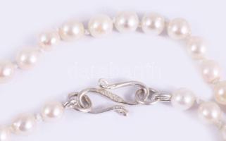 Akoya sósvizi gyöngysor nyaklánc, ezüst (Ag) kapoccsal, jelzett, h: 51 cm