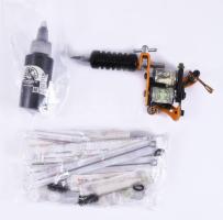 Tetováló gép, kiegészítőkkel.