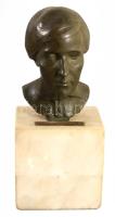 Lux Elek (1884-1941): Női büszt. Feltehetően ón vagy bronz, jelzett a talapzaton, m: 24,5 cm