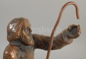 Szabolcs Péter (1942-): Pásztor. Bronz, talapzaton, jelzett, m: 36 cm