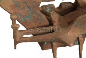 Bors István (1938-2003): Pieta. Bronz, jelzés nélkül, kopásnyomokkal, m: 8 cm, h: 14,5 cm. Irodalom:...