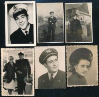 Hajósokat ábrázoló vegyes fotók (MAHART, Dunai Flottilla, stb.), összesen 11 db, 14x8,5 cm és 8,5x5,5 cm között