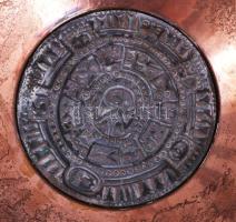 Magyarcsák Mária: Dísztál. Jelzett, iparművész réz és fém, d: 24 cm